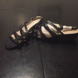 Lands End black sandals
